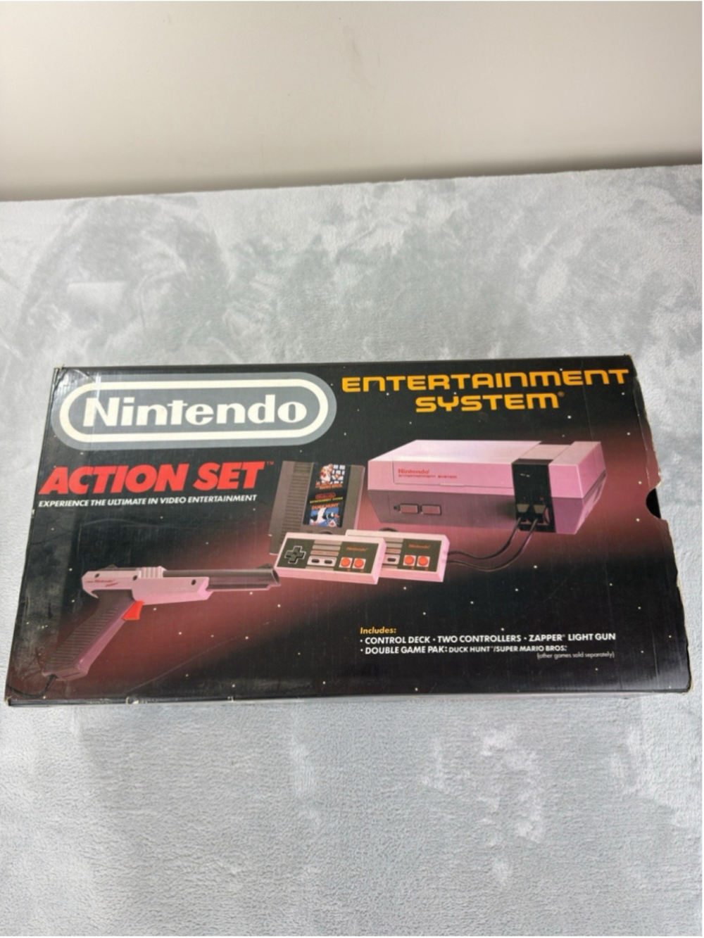 Nintendo NES Action Set With Original Box Manuals Zapper Super Marios Duck Hunt